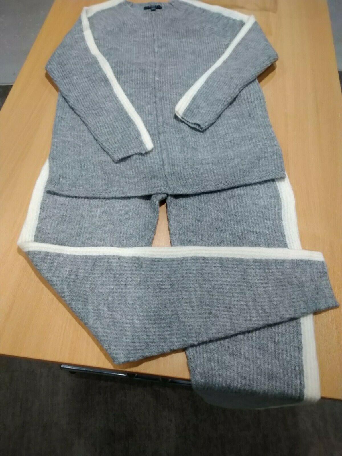 Studio Women’s Side Stripe Soft Knitted Warm Lounge Set